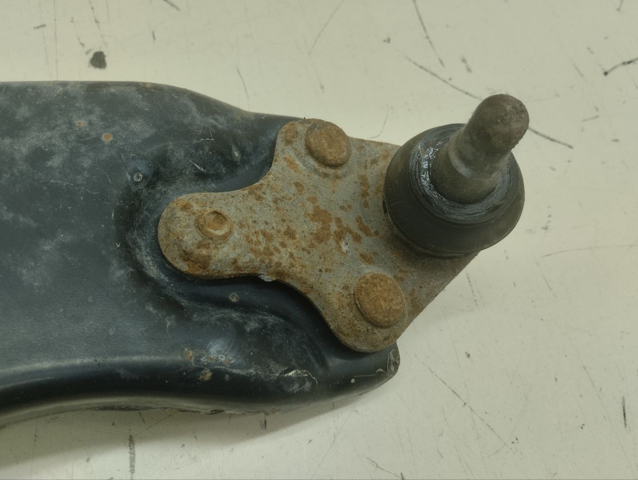 Рычаг передний правый Lexus NX 200 (Z10) 2014-2021