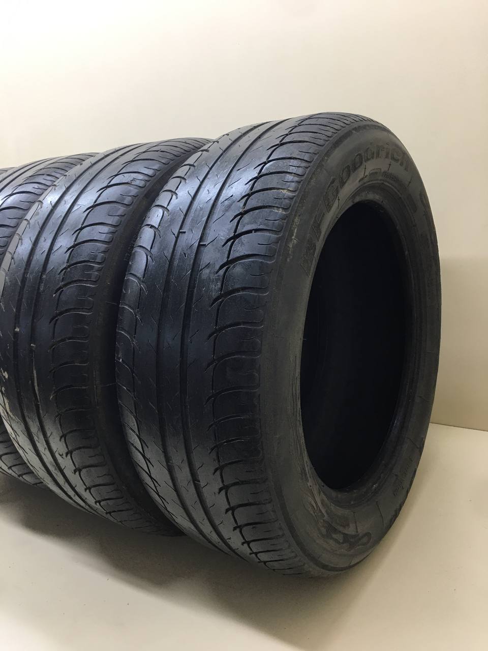 Шины к-кт R17 Летние BFGoodrich 9-Grip. Шины к-кт R17 Летние BFGoodrich 9-Grip.