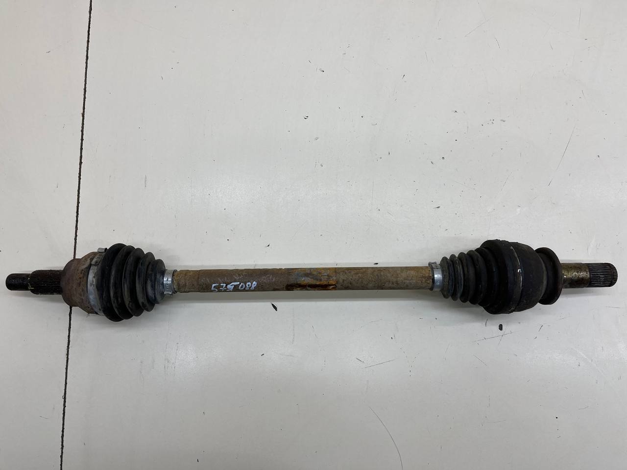 Полуось задняя левая Jaguar XF 2007-2015