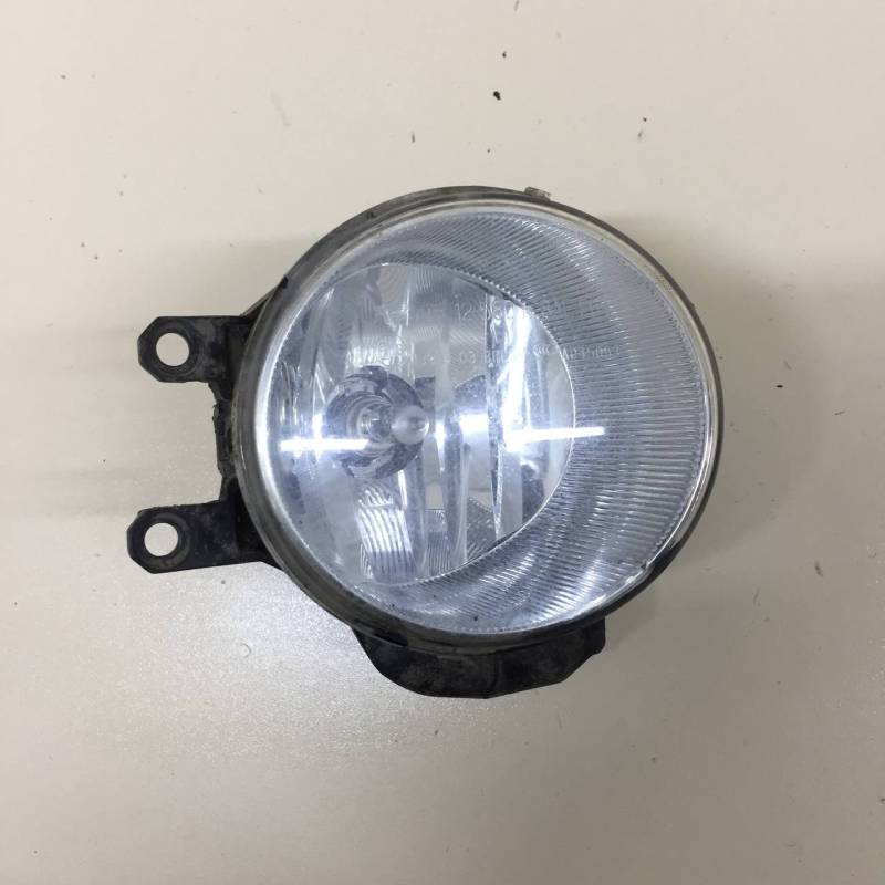 Фара противотуманная правая Toyota Land Cruiser Prado (J150) 2009-2022 Фара противотуманная правая Toyota Land Cruiser Prado (J150) 2009-2022