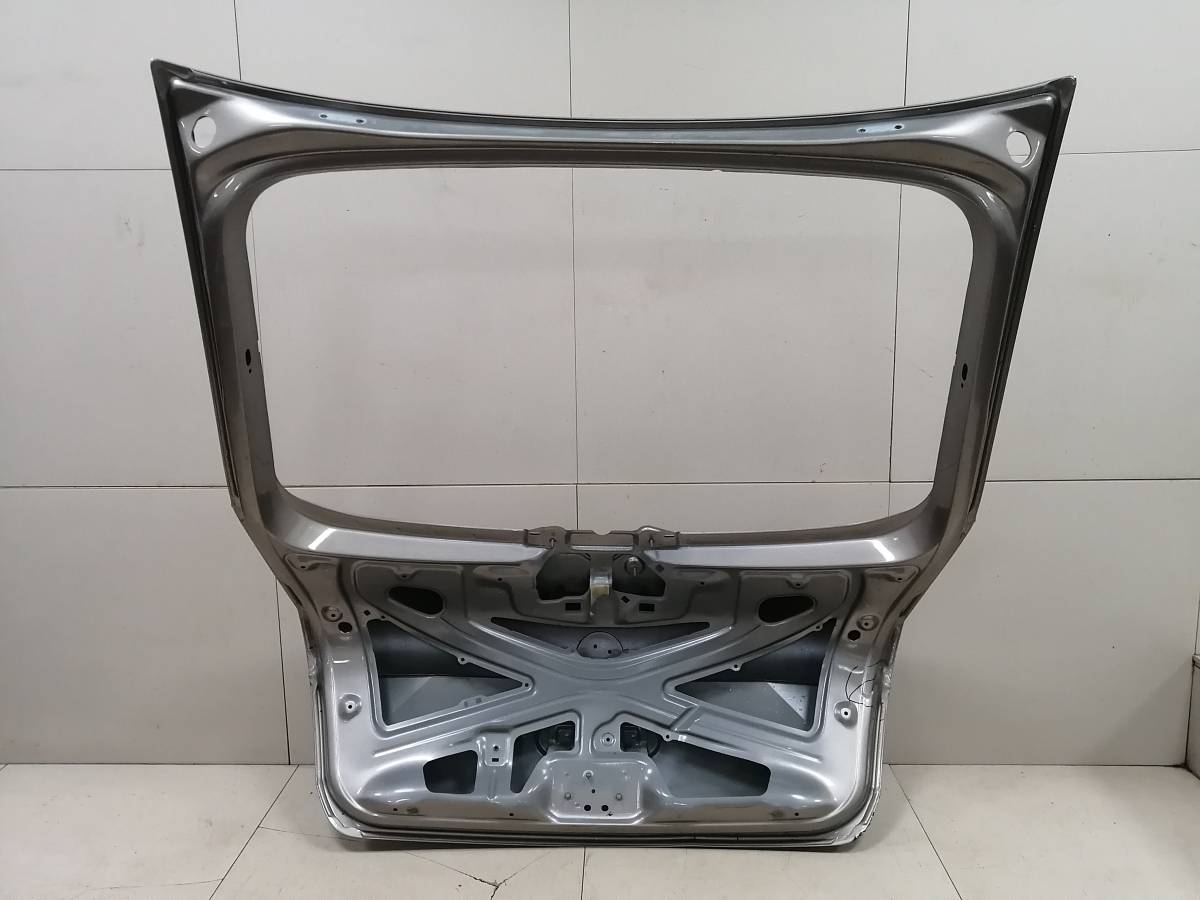 Дверь багажника Skoda Rapid 2012-2017