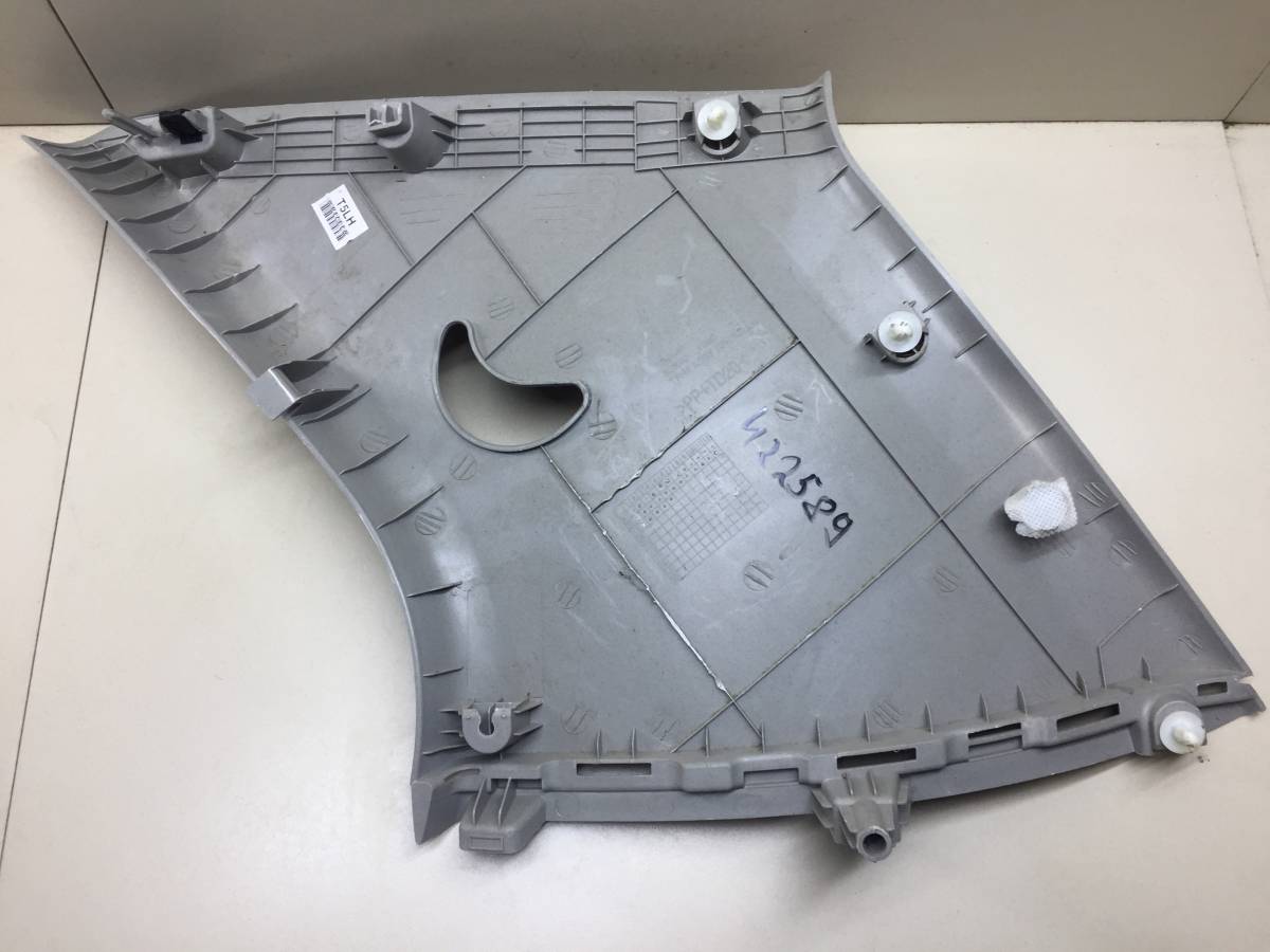 Обшивка стойки Kia Picanto (TA) 2011-2017