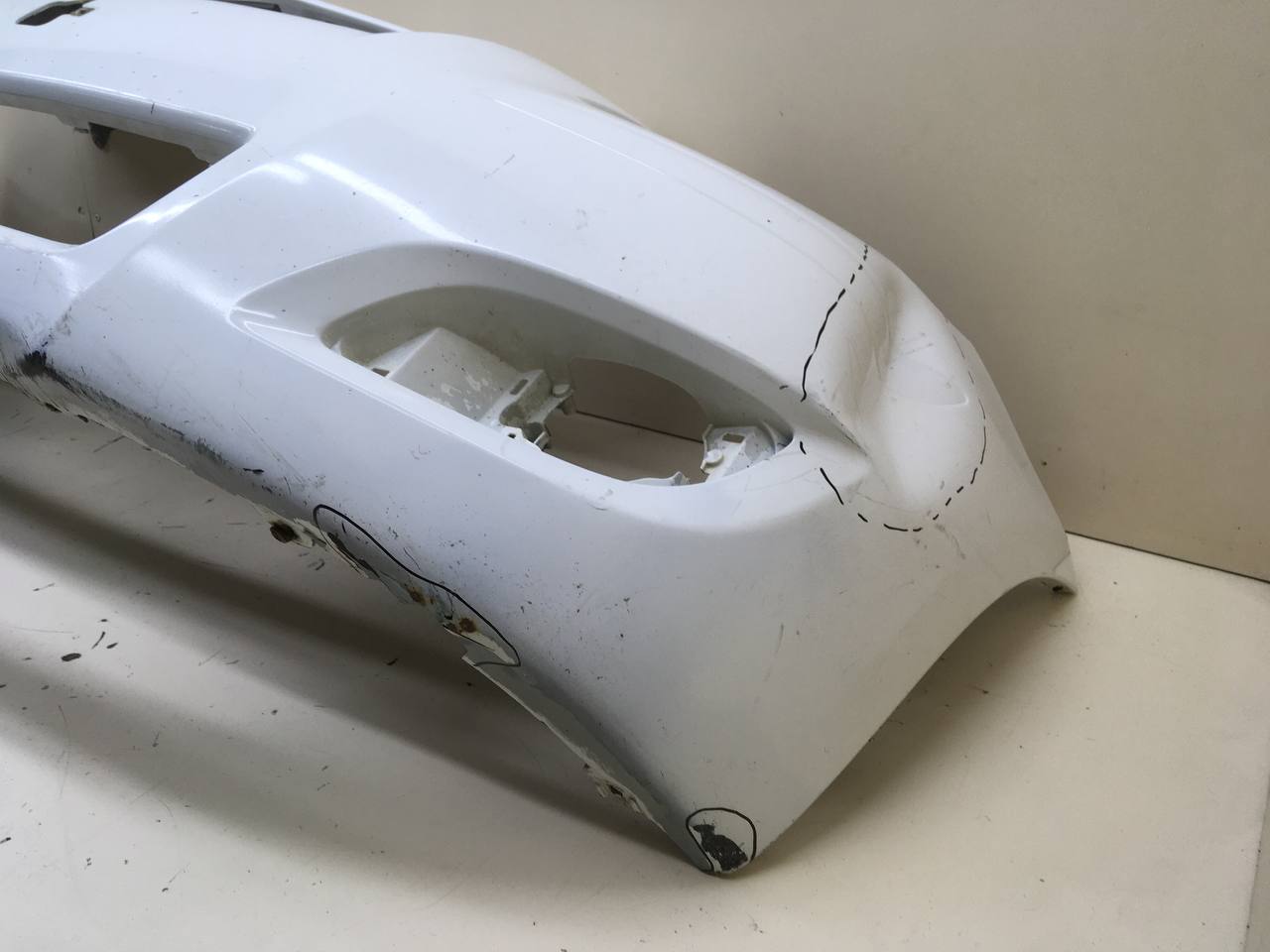 Бампер передний Toyota Vitz P90 2005-2011 Бампер передний Toyota Vitz P90 2005-2011