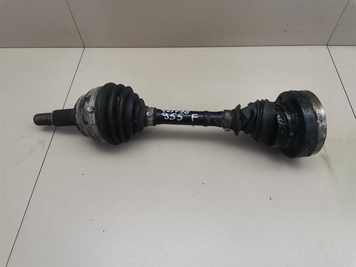 Полуось передняя Volkswagen Touareg (7L) 2002-2010 Полуось передняя Volkswagen Touareg (7L) 2002-2010