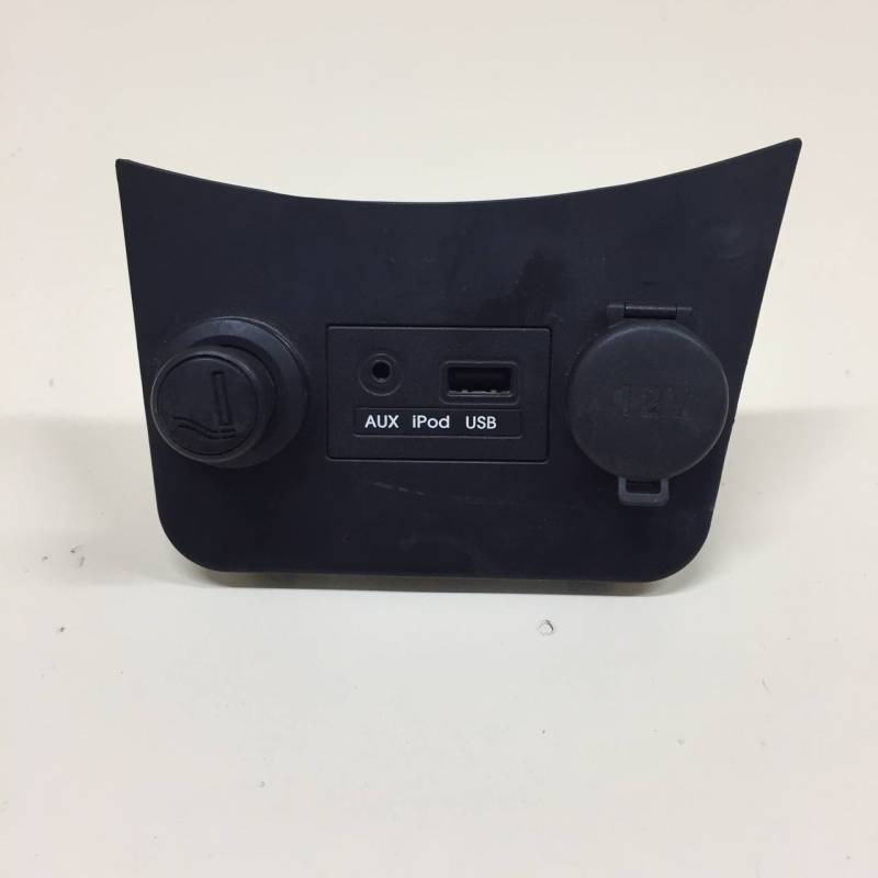 Разъем (USB AUX) Hyundai Solaris (RB) 2010-2017 Разъем (USB AUX) Hyundai Solaris (RB) 2010-2017