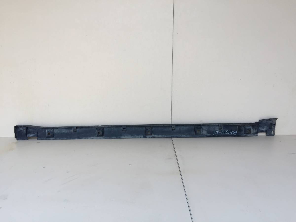 Накладка на порог (наружная) Suzuki Grand Vitara 2005-2015
