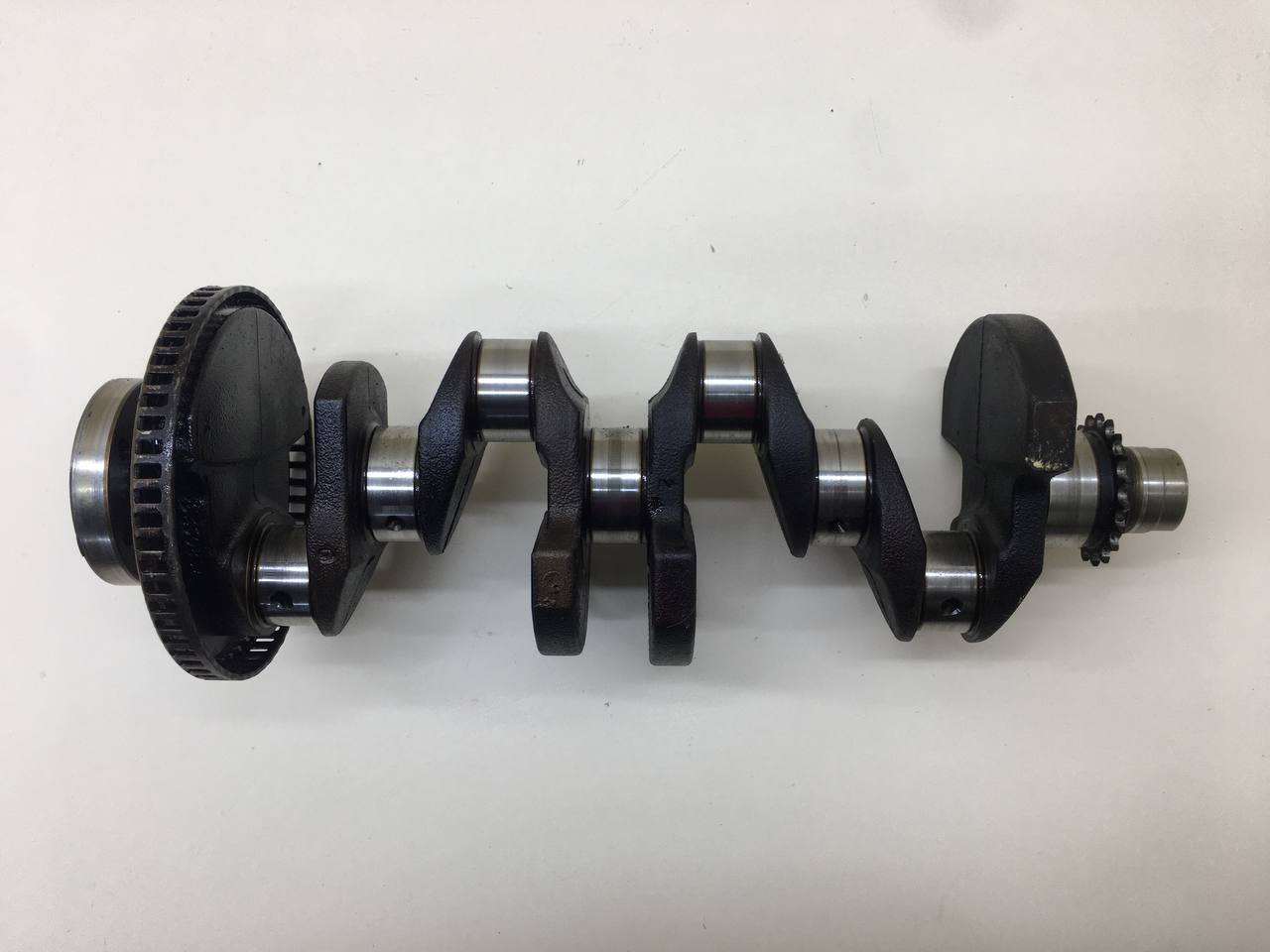 Коленвал Volkswagen Jetta (A5) 2006-2011 Коленвал Volkswagen Jetta (A5) 2006-2011