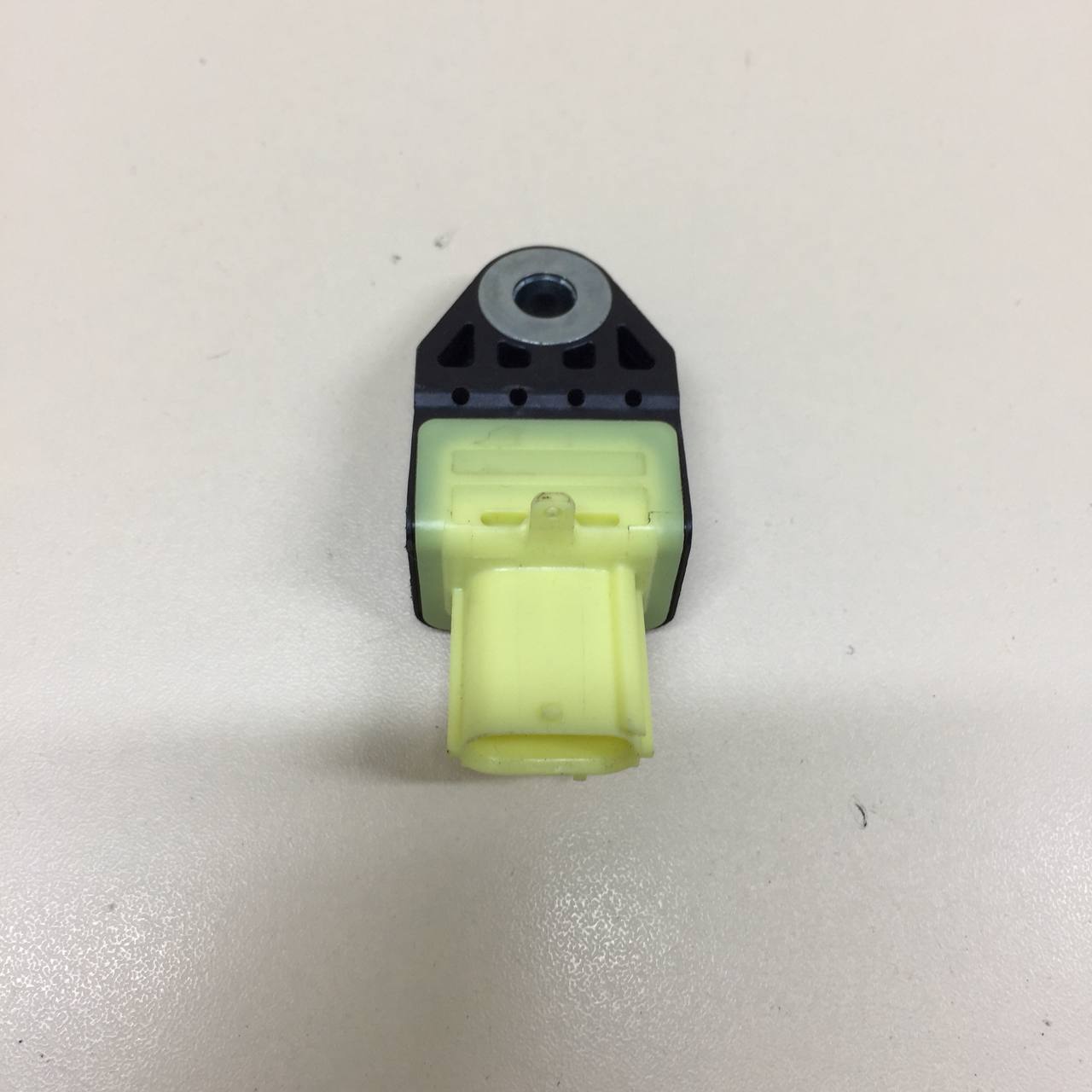 Датчик AIR BAG Toyota Rav 4 (XA40) 2013-2019 Датчик AIR BAG Toyota Rav 4 (XA40) 2013-2019
