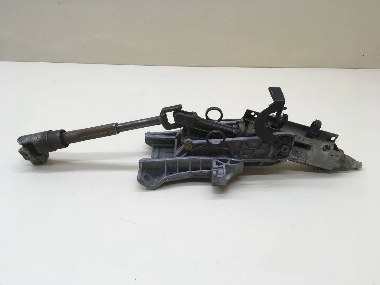 Колонка рулевая Ford Focus 2 (DA) 2005-2008