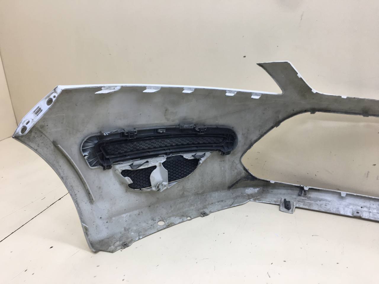Бампер передний Ford Mondeo 4 2007-2015 Бампер передний Ford Mondeo 4 2007-2015
