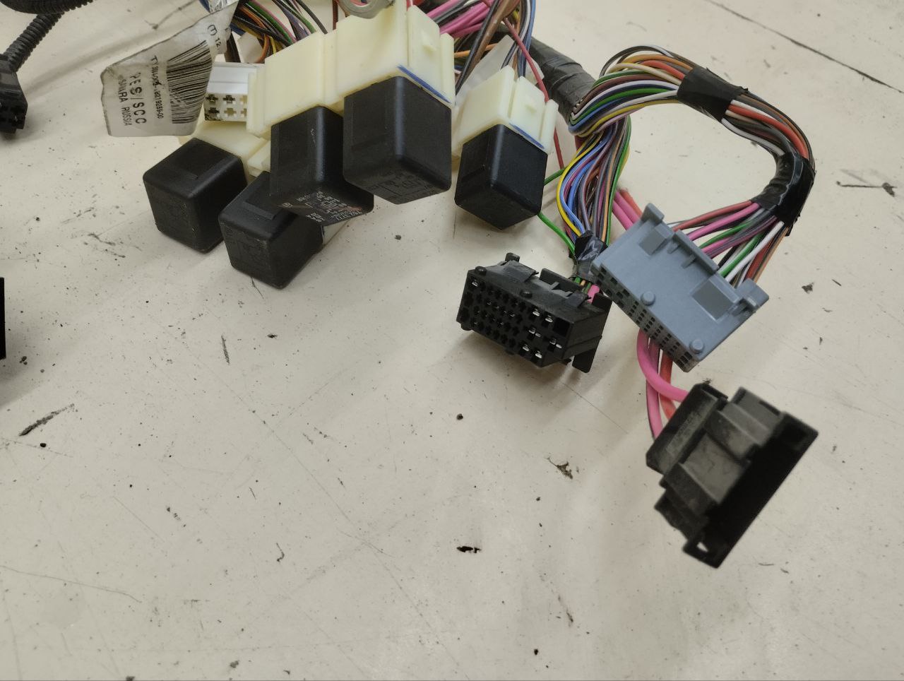 Проводка под торпедо Chevrolet Niva 2009-2020