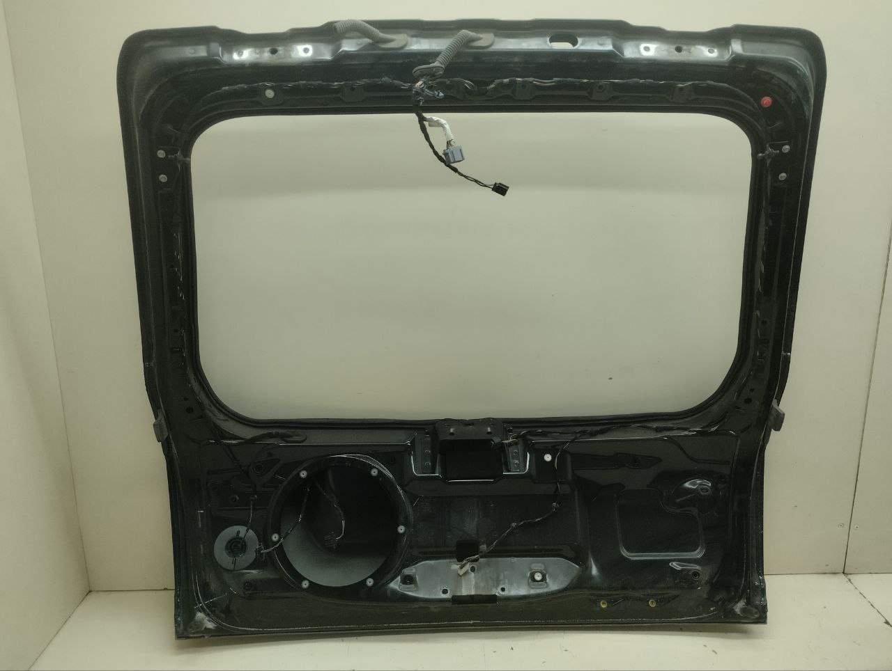 Дверь багажника Land Rover Range Rover Sport 2005-2012 Дверь багажника Land Rover Range Rover Sport 2005-2012