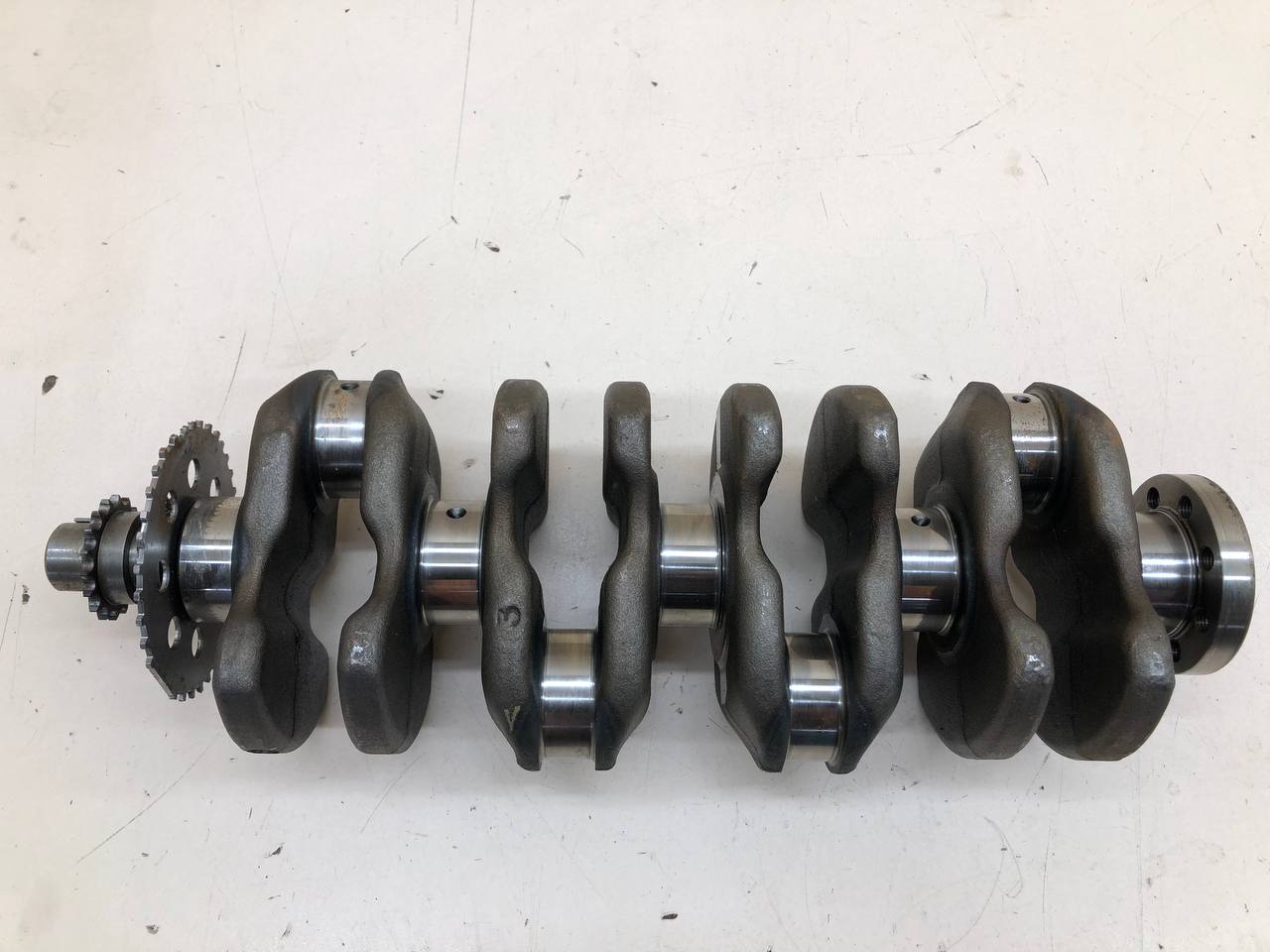 Коленвал Toyota Rav 4 (XA40) 2013-2019 Коленвал Toyota Rav 4 (XA40) 2013-2019