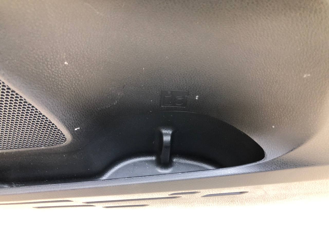 Обшивка двери передней правой Toyota Rav 4 (XA40) 2013-2019