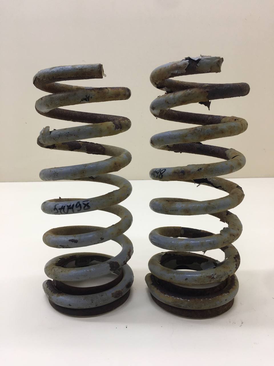 Пружина передняя Lada Niva 2131 1993>