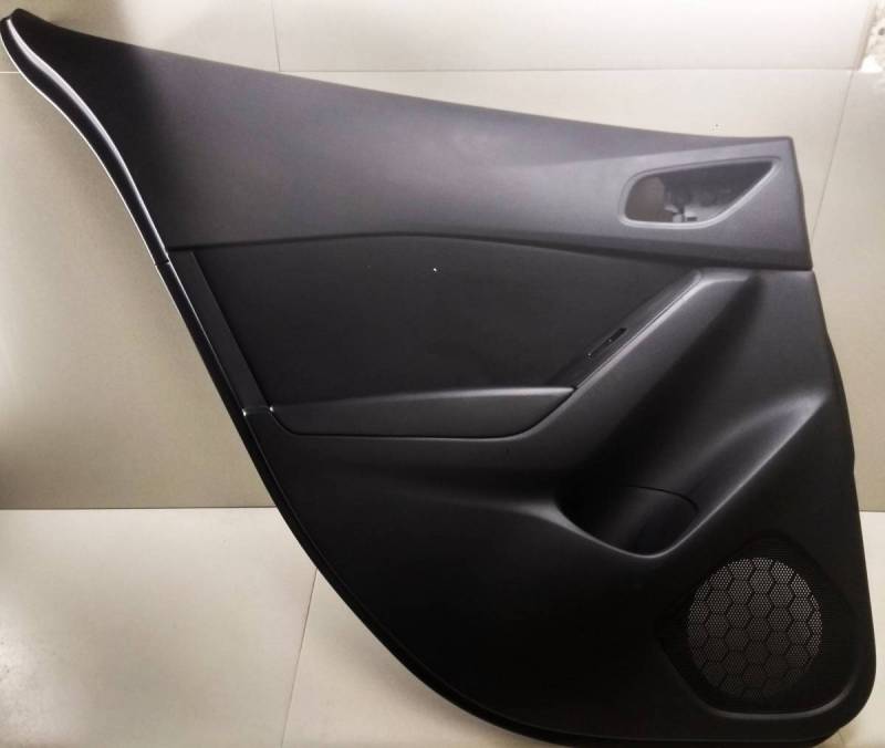 Обшивка двери задней левой Mazda Mazda 3 (BM) 2013-2016