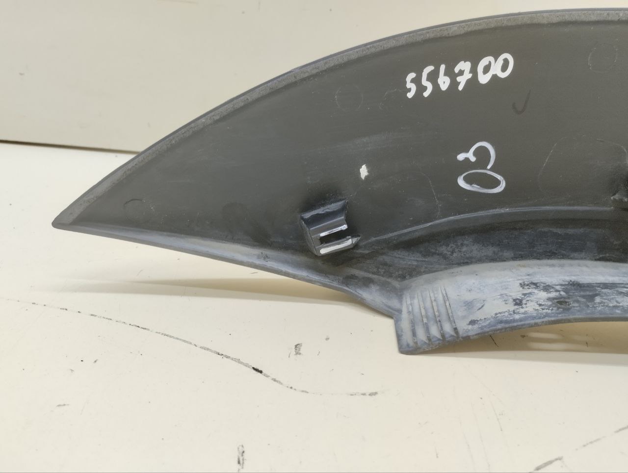 Накладка заднего крыла левого Chevrolet Niva 2009-2020