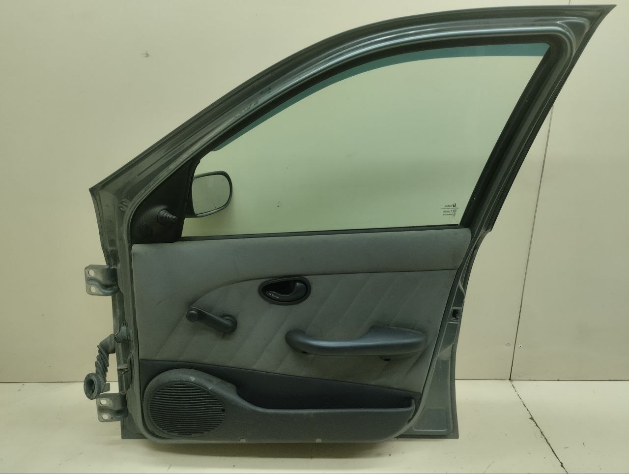 Дверь передняя правая Fiat Albea 2002-2012