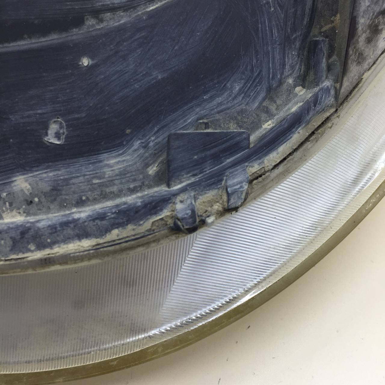 Фара правая Fiat Albea 2002-2012