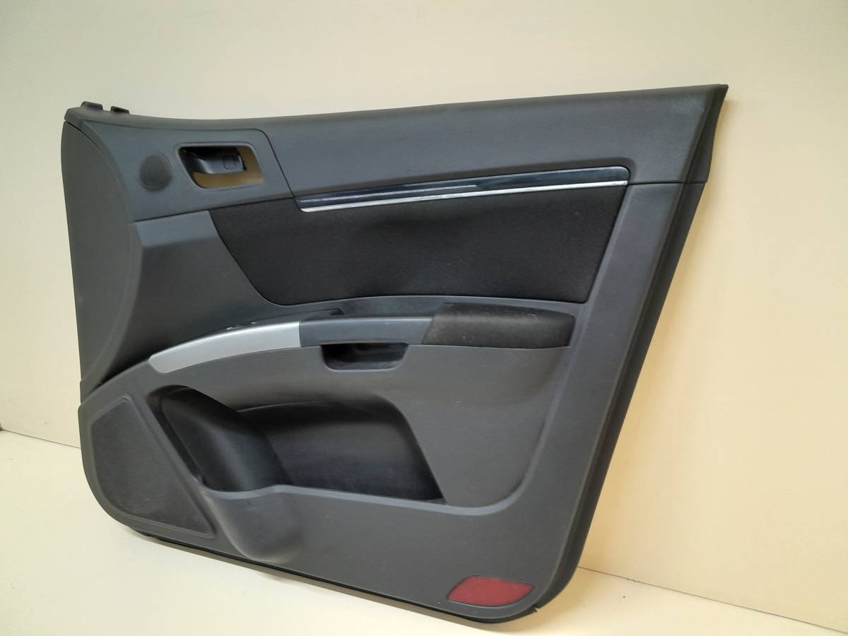 Обшивка двери передней правой Geely Emgrand EC7 2008>