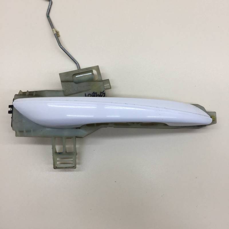 Ручка двери задней наружная правая Hyundai Elantra (CN7) 2020>