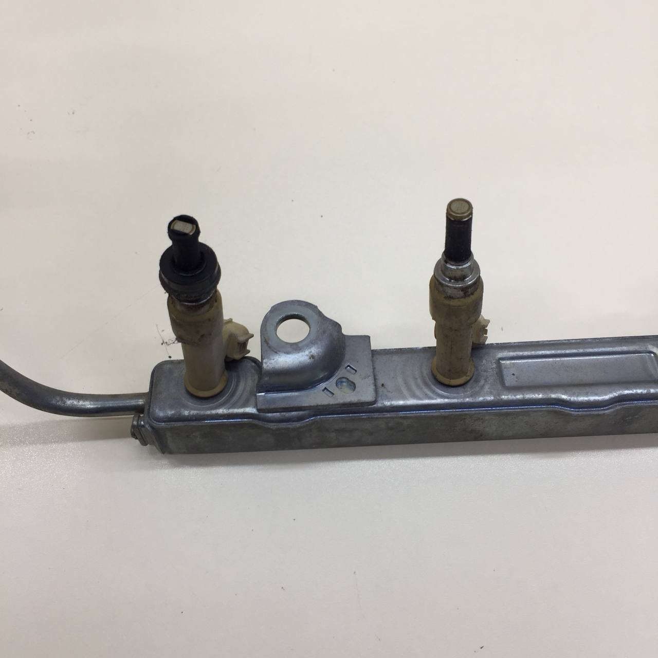 Рейка топливная (рампа) Toyota Corolla E180 2013-2019 Рейка топливная (рампа) Toyota Corolla E180 2013-2019