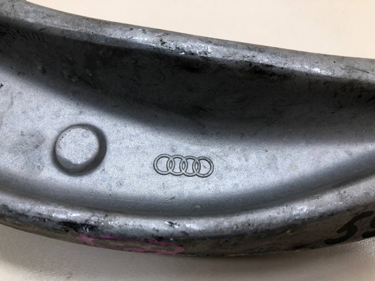 Рычаг передний нижний правый Audi A4 (B8) 2007-2015