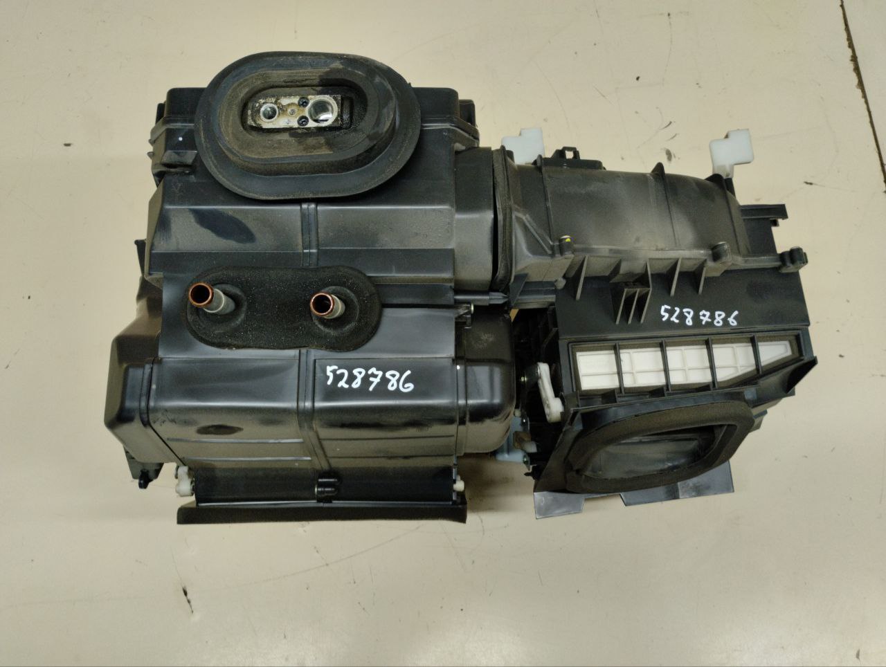Корпус отопителя Nissan Almera Classic (B10) 2006-2013 Корпус отопителя Nissan Almera Classic (B10) 2006-2013
