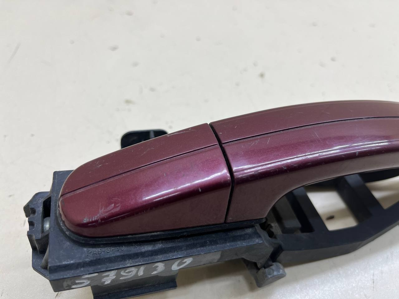 Ручка двери наружная правая Ford C-MAX 2003-2010