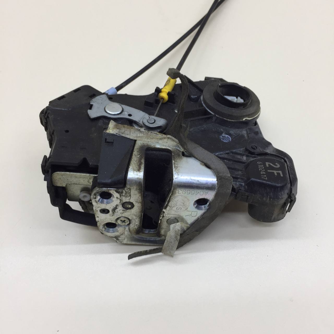 Замок двери передней правой Toyota Auris (E150) 2006-2012