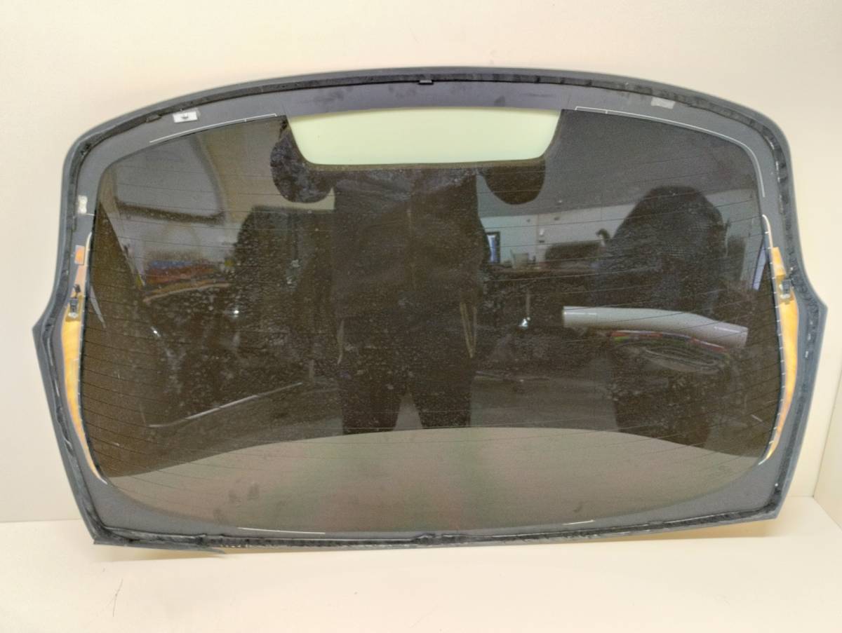 Стекло заднее Kia K5 (DL3) 2019>