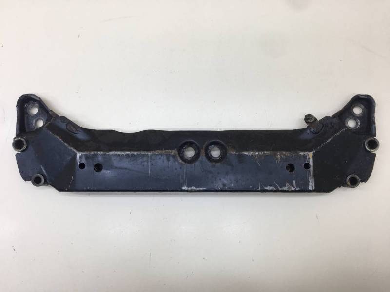 Балка передняя поперечная Nissan Primera (P12) 2002-2007