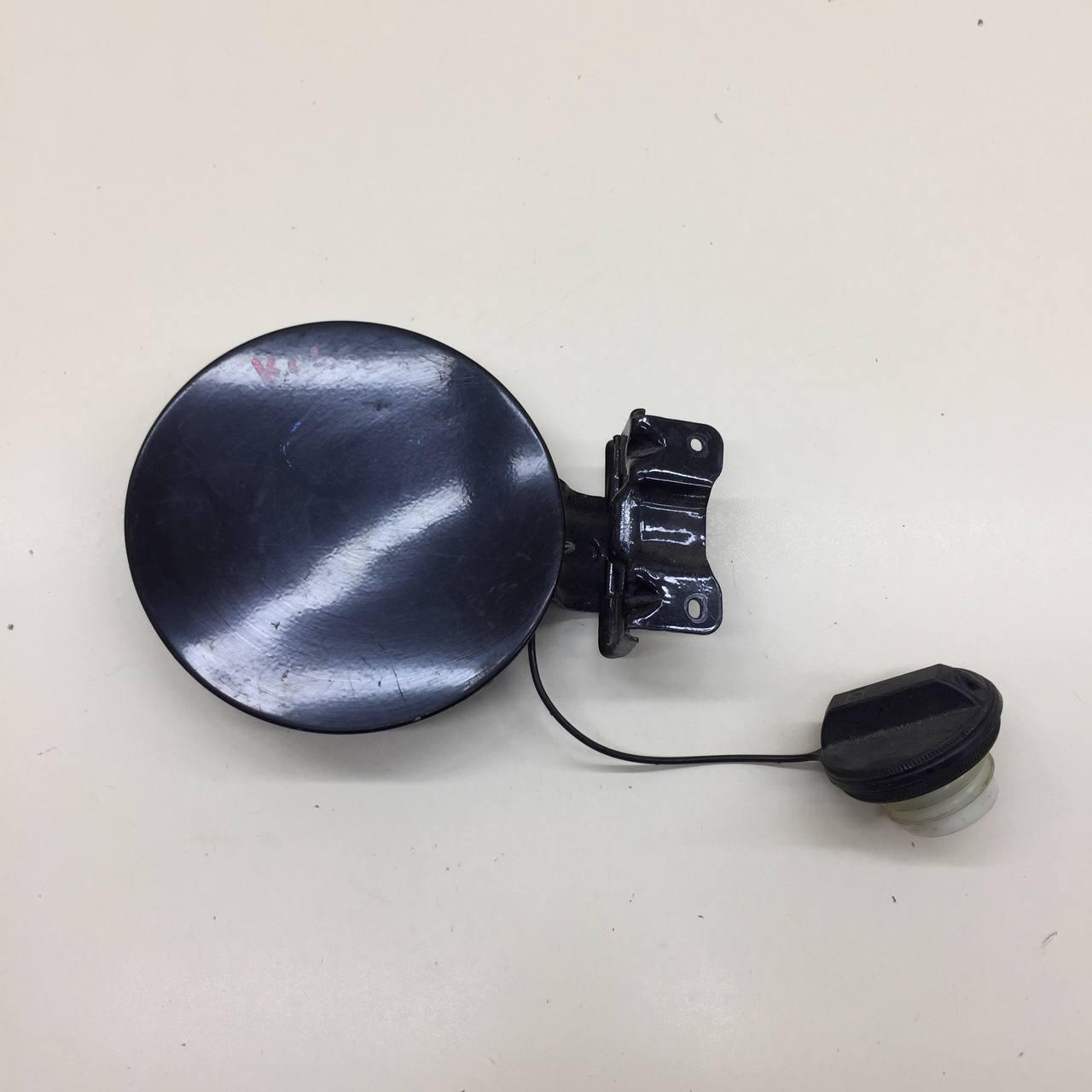 Лючок бензобака Renault Koleos (HY) 2008-2016