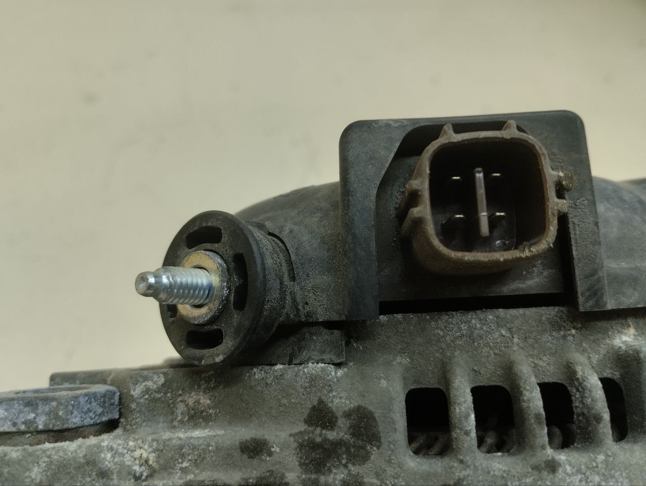 Генератор Toyota Highlander (U40) 2007-2013