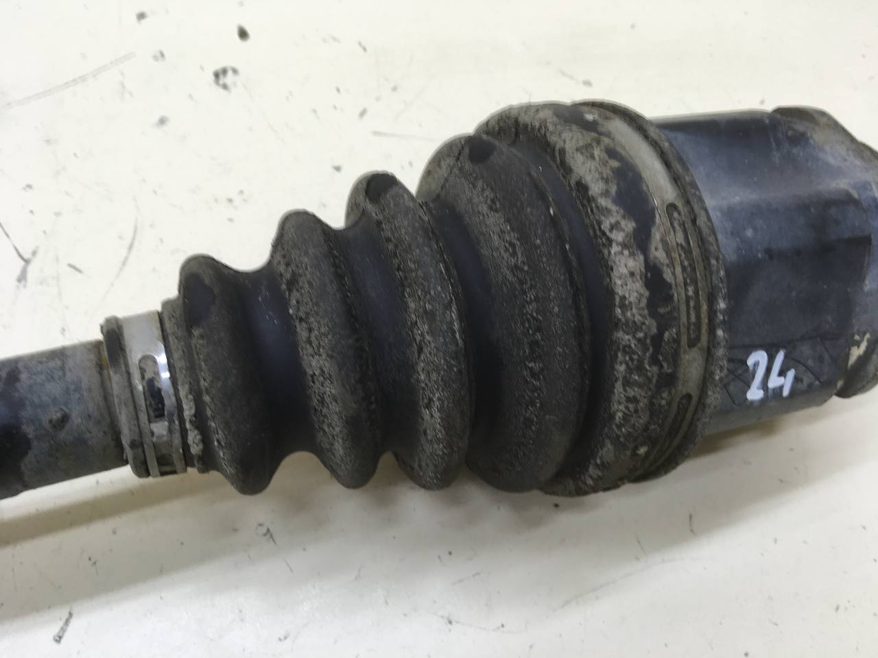 Полуось передняя левая Toyota Rav 4 (A30) 2006-2013 Полуось передняя левая Toyota Rav 4 (A30) 2006-2013