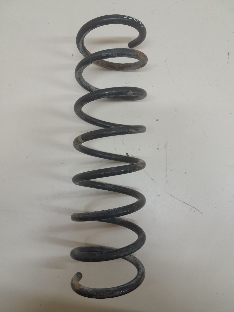 Пружина задняя Ford Focus 2 (DB) 2008-2011 Пружина задняя Ford Focus 2 (DB) 2008-2011