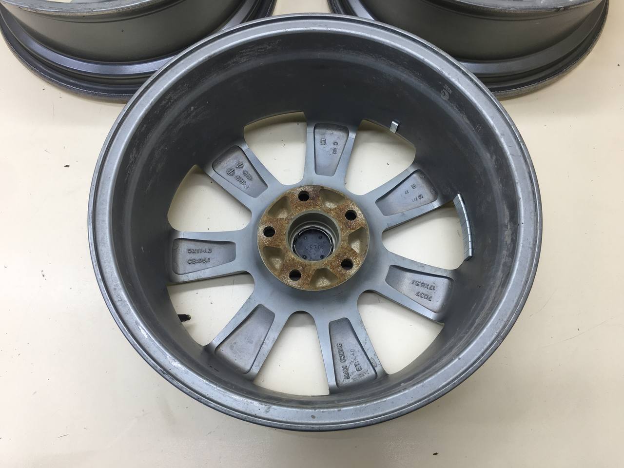 Диски R17 Литые