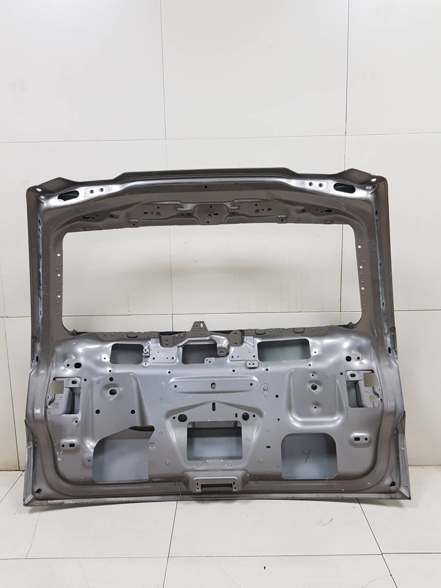 Дверь багажника Land Rover Discovery Sport 2014>