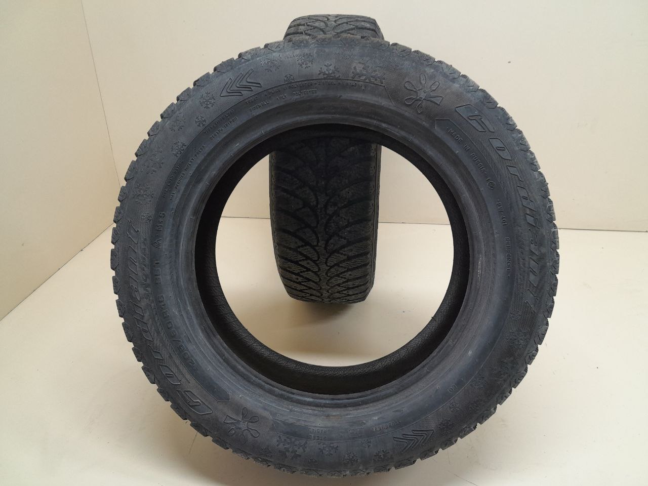 Шины R16 Зимние шипованные Cordiant Sno-Max