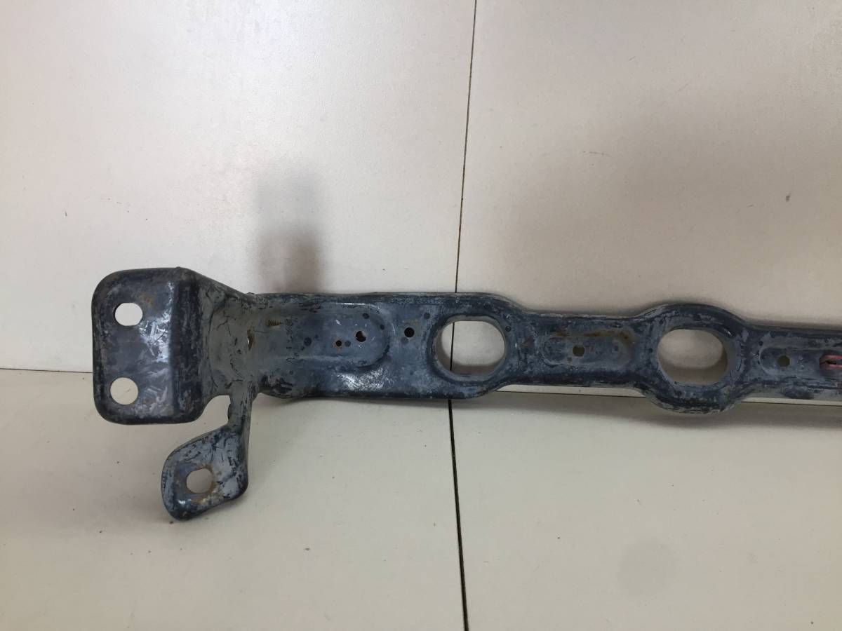 Балка подрадиаторная Ford Focus 1 1998-2004