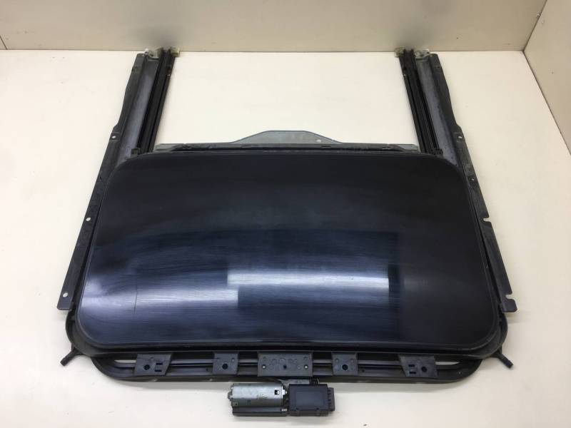 Люк в сборе электрический Nissan Primera (P12) 2002-2007