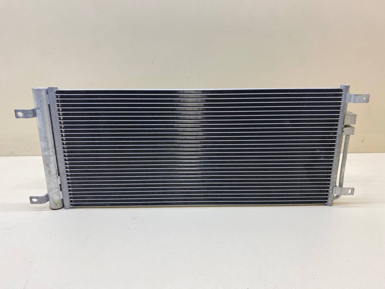 Радиатор кондиционера (конденсер) Chery Tiggo 4 Pro 2021>