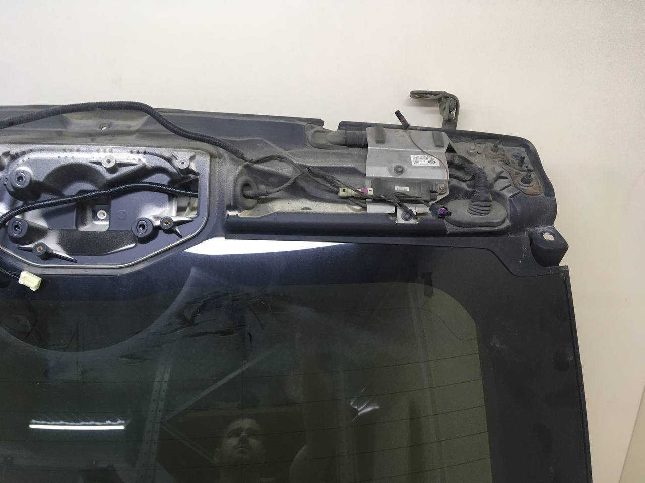 Дверь багажника со стеклом Land Rover Range Rover Sport 2013-2017 Дверь багажника со стеклом Land Rover Range Rover Sport 2013-2017