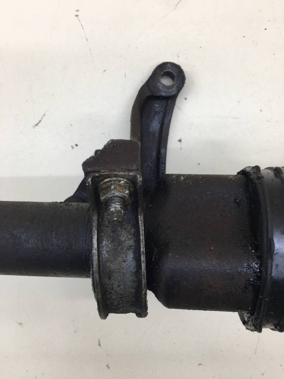 Полуось передняя правая Ford Focus 2 (DB) 2008-2011 Полуось передняя правая Ford Focus 2 (DB) 2008-2011
