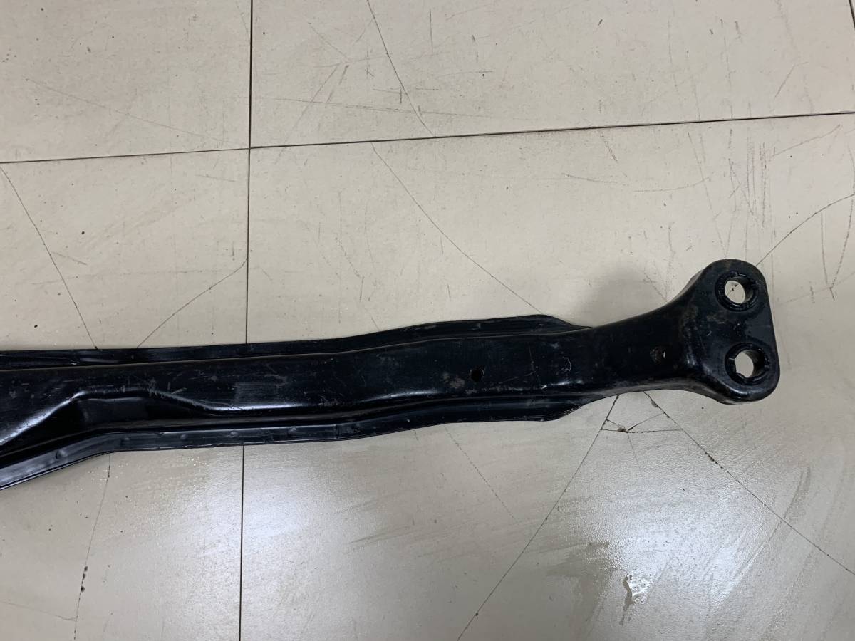 Балка передняя продольная Nissan Primera (P11) 1996-2002