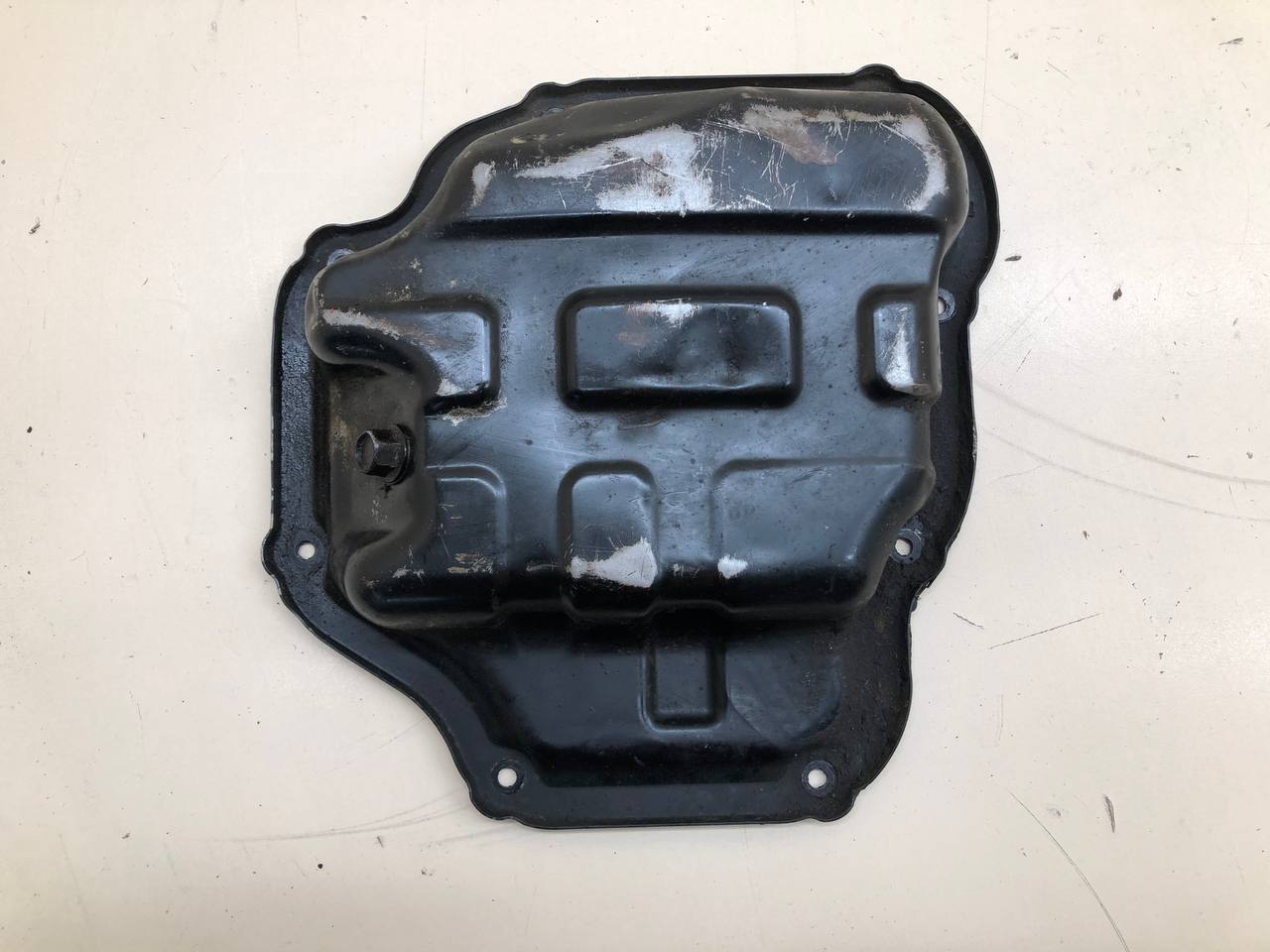 Поддон масляный двигателя Nissan Tiida (C11) 2007-2014 Поддон масляный двигателя Nissan Tiida (C11) 2007-2014