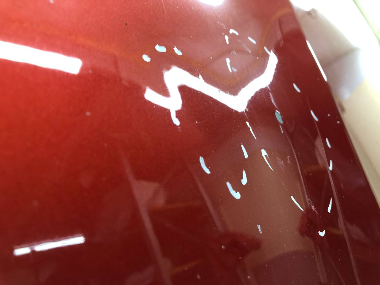 Капот Lada Vesta 2015>