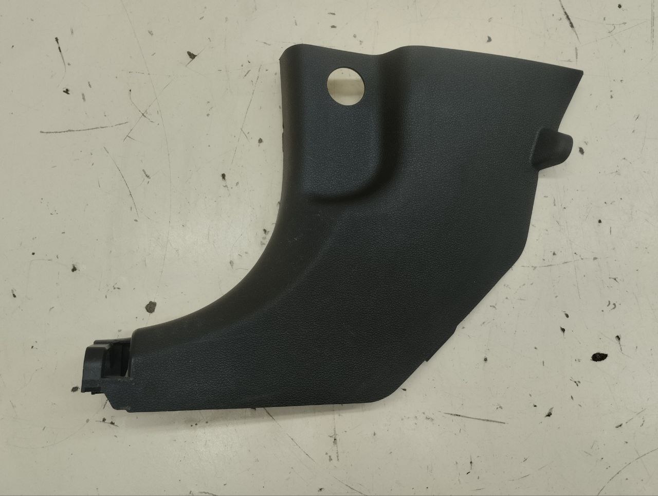 Обшивка стойки Hyundai Tucson (TL) 2015-2021