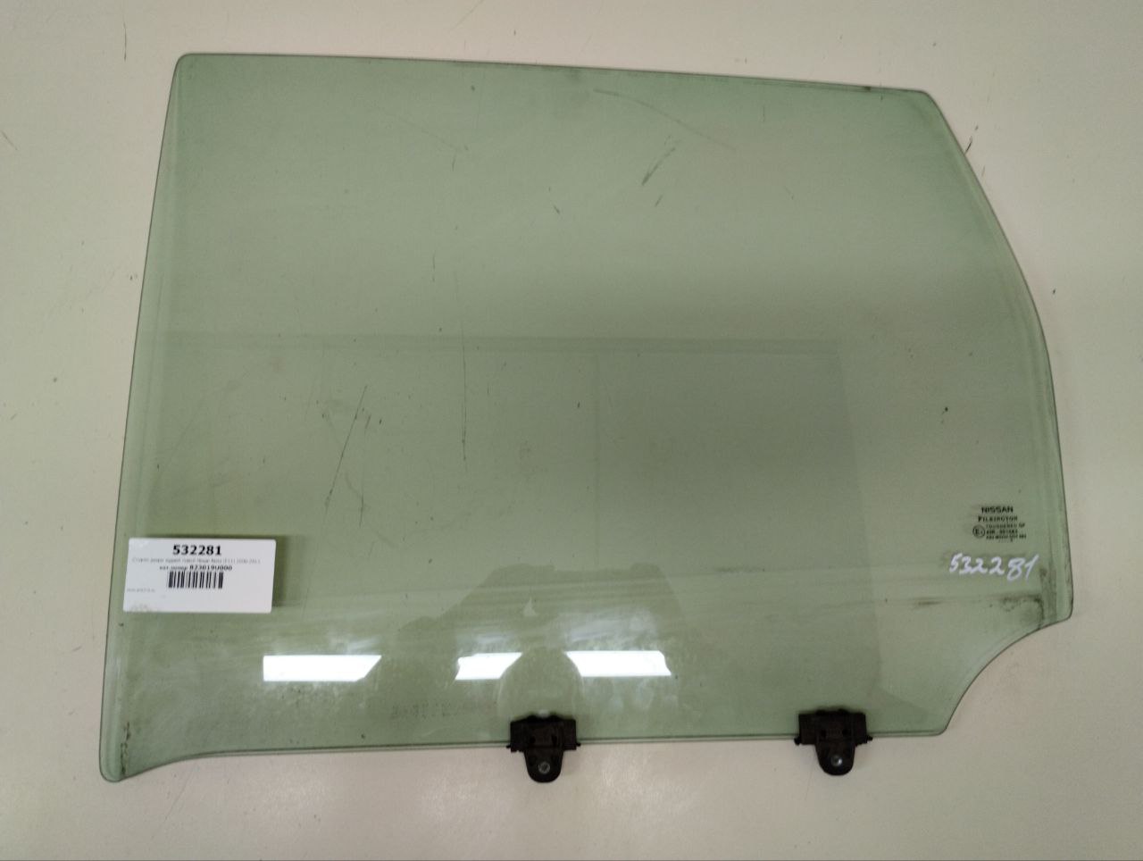 Стекло двери задней левой Nissan Note (E11) 2006-2013 Стекло двери задней левой Nissan Note (E11) 2006-2013