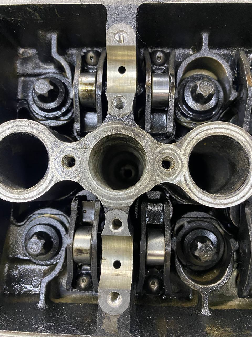 Головка блока цилиндров BMW 3-series E90/E91 2005-2011